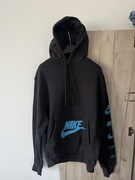 Czarna bluza z kapturem nike swoosh hoodie niebieska S
