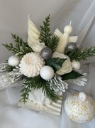 flower box świąteczny bukiet świec