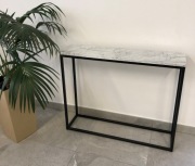 Konsola, stolik, konsolka z marmurowym blatem 