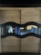 Szafa z lustrem dł 200 szer 180