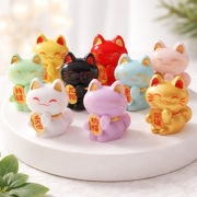 Maneki Neko – Kotki Szczęścia 2,5 cm, różne kolory