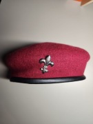Czerwony beret ZHR, wełniany, harcerski z emblemem