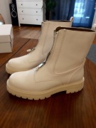 Buty botki  beż kremowe 40  trzewiki  catwalk 