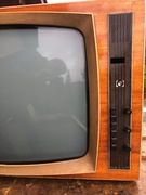 Stary telewizor Granit