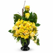 Kompozycja do wazonu na grób cmentarz stroik wiązanka żółta róże