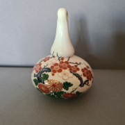 Piękny dzwoneczek z porcelany, janczar