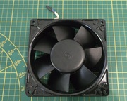 Wentylator przemysłowy EBM W2G115 AE31 24V (18-30V) DC  3100/min metalowy