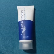 Avon Foot Works regenerujący krem na noc do stóp z olejkiem jojoba