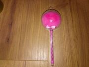 Długopis z pomponem różowy tusz niebieski w plastikowym etui