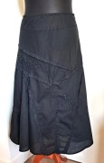Vintage skirt goth szeroka czarna spódnica falbanki hafty cekiny S 36