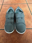 Bobux szary court grass court smoke 29