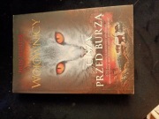 Erin Hunter Wojownicy "Cisza przed burzą"