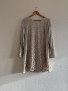 Kremowa sukienka mini w cekiny cekinowa z dekoltem na plecach L sylwestra