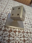 Przycisk do papieru kostka do gry