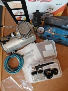 Areograf z kompresorem  zestaw malarski TC-20C