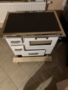 Kuchnia na węgiel lub drewno