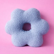 Poduszka do piercingu donut do przekłuwania uszu Kwiatek Baranek  34 cm 