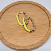 Piękne kolczyki elipsy emaliowane żółte Stal szlachetna