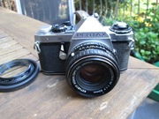 PENTAX  ME SUPER z PENTAXEM  50 / 1,7