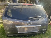 Tylna klapa toyota corolla verso