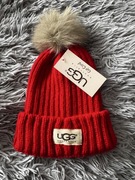 Czapka czerwona z pomponem UGG