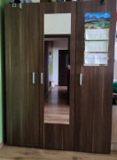 Szafa 3 drzwiowa z lustrem