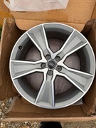 FELGA audi Q5 80A, 80A601025T