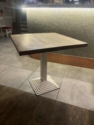 Stolik 80x80 dębowy blat 3 cm, stalowa podstawa 