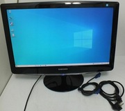 Monitor Samsung SyncMaster 24 1920x1080 z kablami
