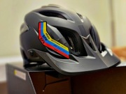 ** Kask rowerowy Troy Lee Design A3 MIPS rozm. M/L - NOWY **