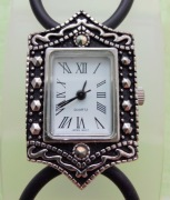 Vintage damski zegarek na baterię True Spirit stylizowany na antyk jak nowy