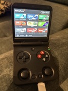 Miyoo Flip przenośna konsola do gier retro.