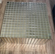 Lustrzany stolik kawowy