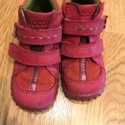 Śliczne buciki dziewczęce ECCO roz 25