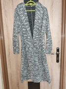 35 Szara długa narzutka szlafrok podomka z kapturem kardigan rozmiar L