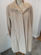 Płaszcz wełniany nowy 26 Pabia