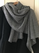 Kupon materiału siateczka w kolorze srebrnym 200x90 cm