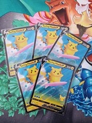 Surfing Pikachu V Celebrations stan jak na zdjęciach