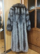 Futro naturalnego srebrnego lisa 