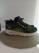Skechers go ran maxroad 4