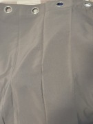 Zasłona Pharell szara 140x280 na przelotkach