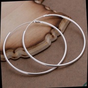 Nowe kolczyki koła 3,5 cm srebrne