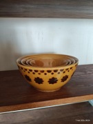 Zestaw ceramicznych 4 misek z DDR 