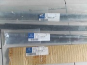 Listwy przedniej szyby nowe oryginał Mercedes A 