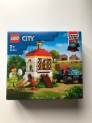 LEGO 60344 City - Kurnik z kurczakami