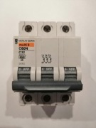 Wyłącznik MERLIN GERIN multi9 C60N C32 3P