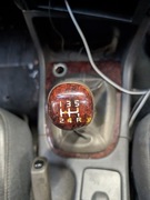 Gałka wybieraka zmiany biegów Volvo V40 S40 drewno skrzynia M56
