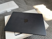 MacBook Air M2 8GB/256GB – stan bardzo dobry, komplet, bateria 91%