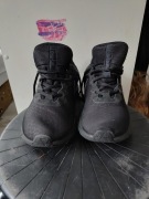 Buty do biegania Czarne Nike rozmiar 39