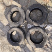 Komplet 4 opon letnich Uniroyal RainExpert 3 - rozmiar 195/65 R15